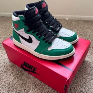 Women’s air Jordan 1 high OG Lucky Green